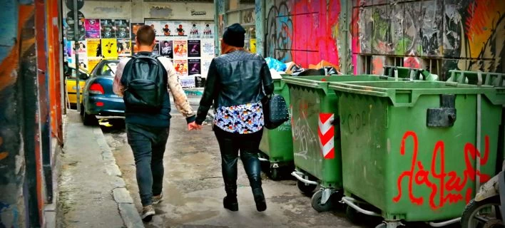 Δράμα: Πως ζει ένα ζευγάρι με τον νέο κατώτατο μισθό του Τσίπρα και της Αχτσιόγλου (εικόνα)